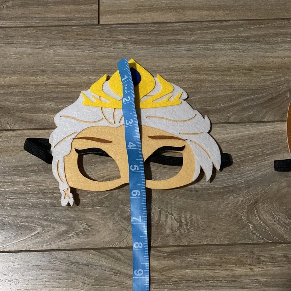 COPY - Disney Frozen’s Elsa & Anna Fun Felt Face Mask with Elastic Straps Brand…